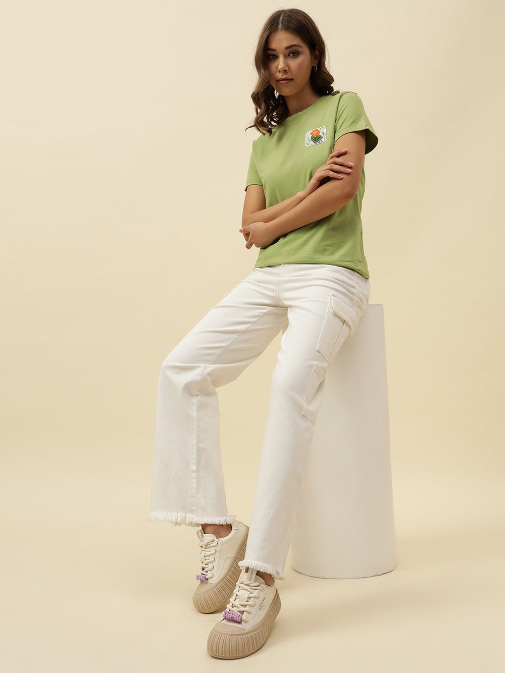 Solid Short Sleeve Light Green T-Shirt Beatnik