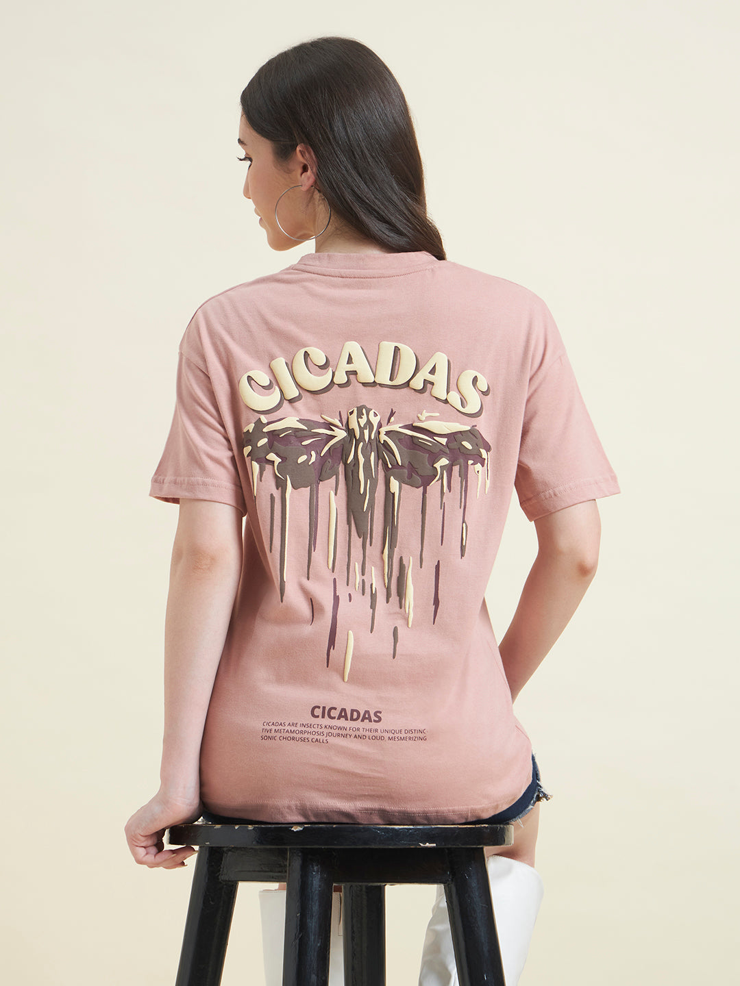 Women Cicadas Embossed print T-shirt