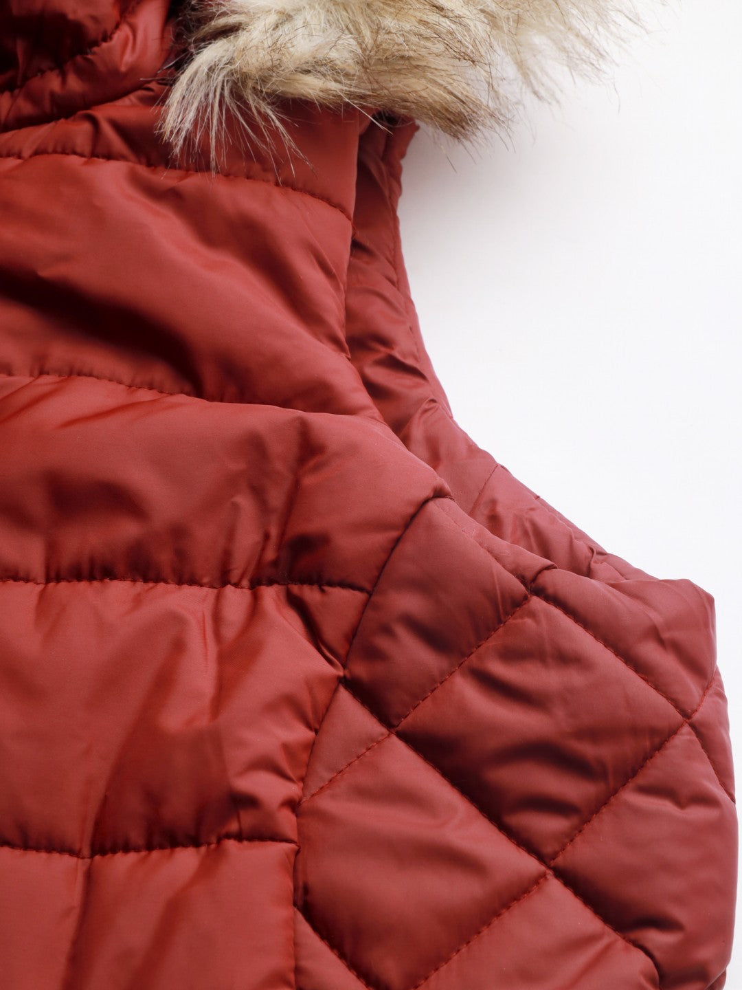 Beatnik Casual Wear Hooded Sleeveless Quilted Maroon Jacket
